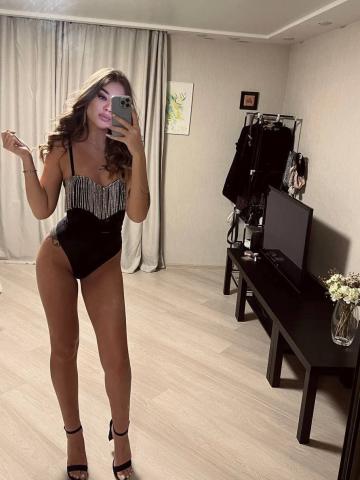 Алина